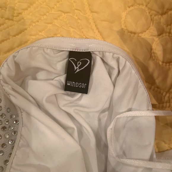 Windsor Dress Size: SMALL - Picture 4 of 4